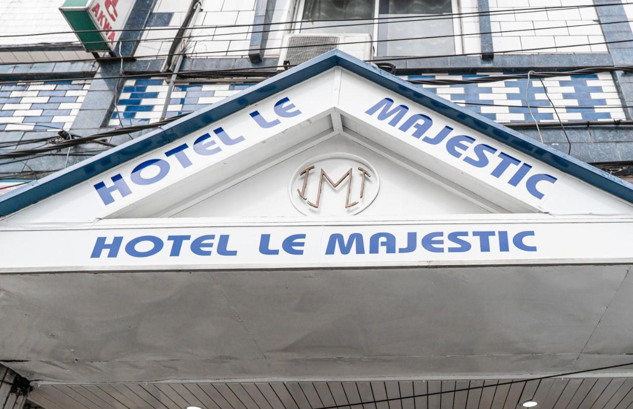Hotel Le Majestic Ντουάλα Εξωτερικό φωτογραφία